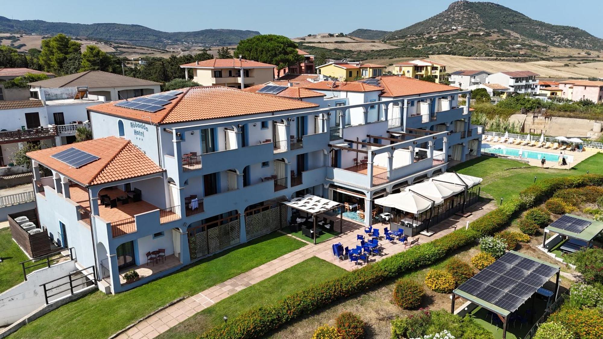 Abbaidda Hotel Valledoria  Exterior photo